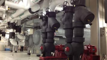 carrier-chiller-in-mechanical-room