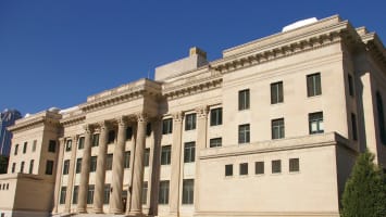 meckleburg-cty-courthouse-exterior