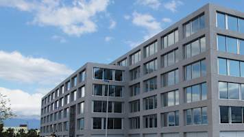 carrier-case-study-switzerland-district-heating-building