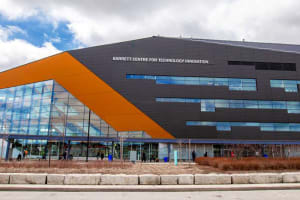 LenslS2-case-study-barrett-centre-3x2