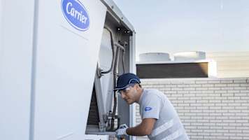 Unidad con enfriamiento evaporativo como parte de una actualización en aire acondicionado, tratamiento de aire, calefacción y refrigeración