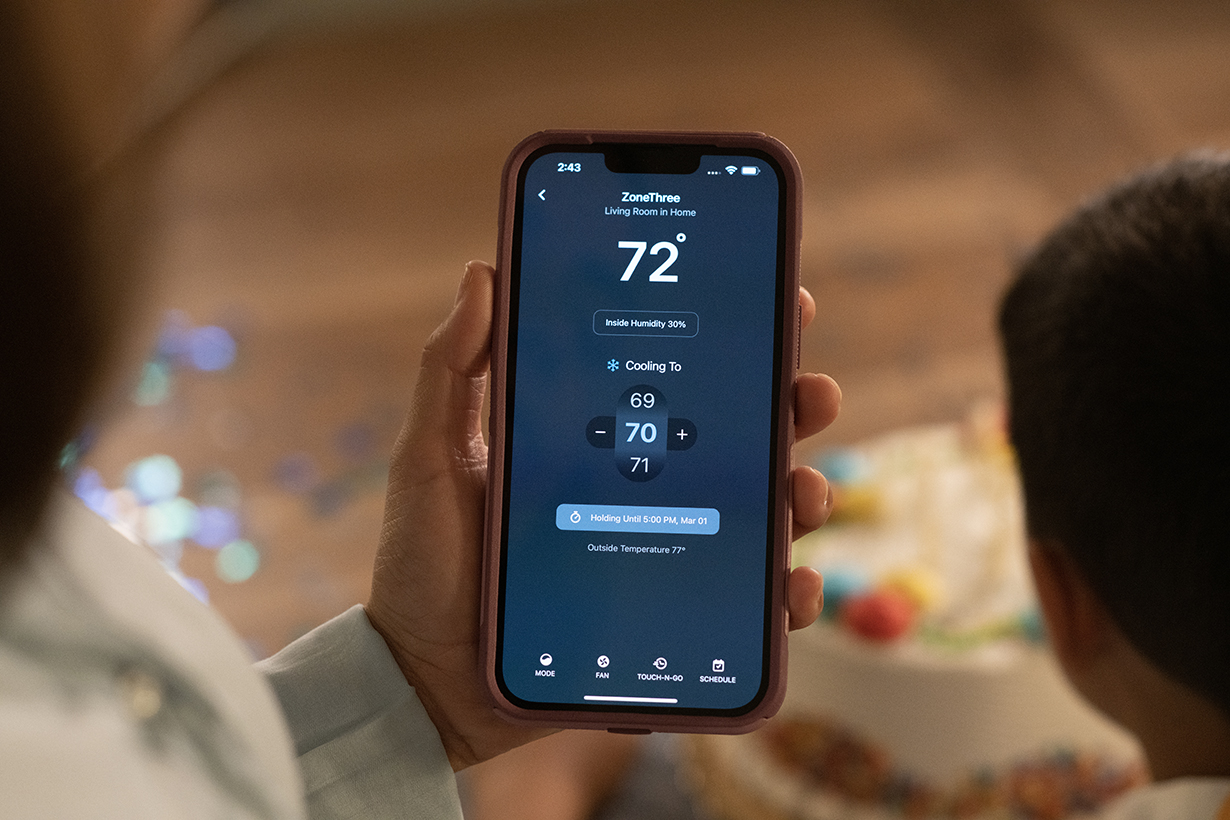 Hands_Carrier_Home_App