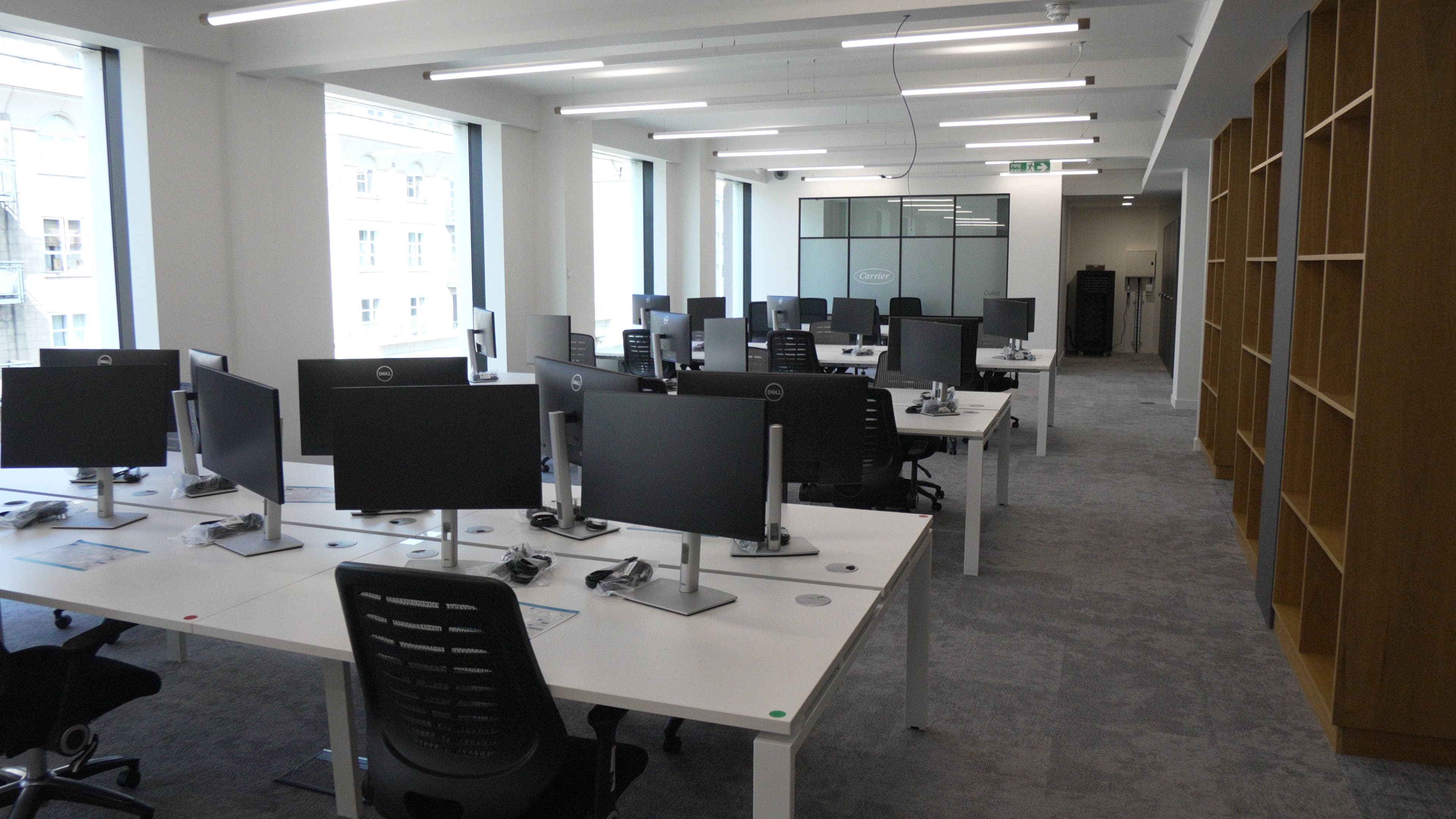 hot-desking-spaces-in-the-new-office hot-desking-spaces-in-the-new-office