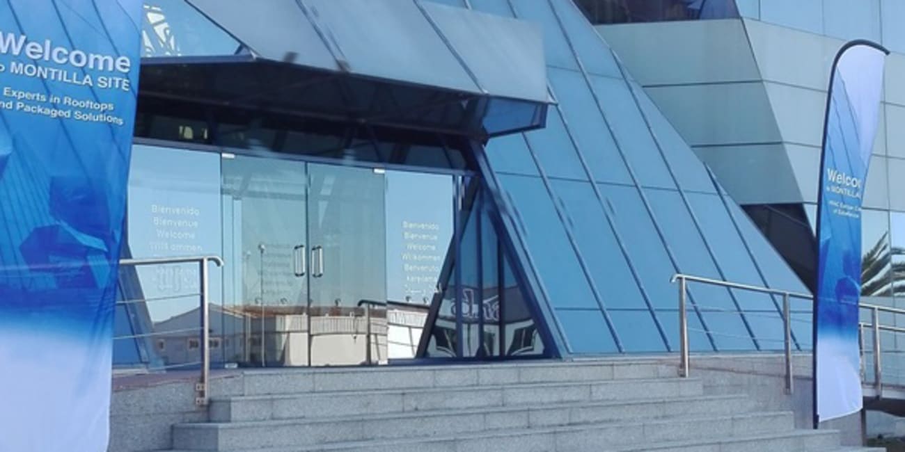 carrier-montilla-factory-entrance_c