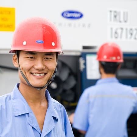 service-techs-in-yard_sq