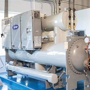 carrier-chiller-in-industrial-setting-sq-300
