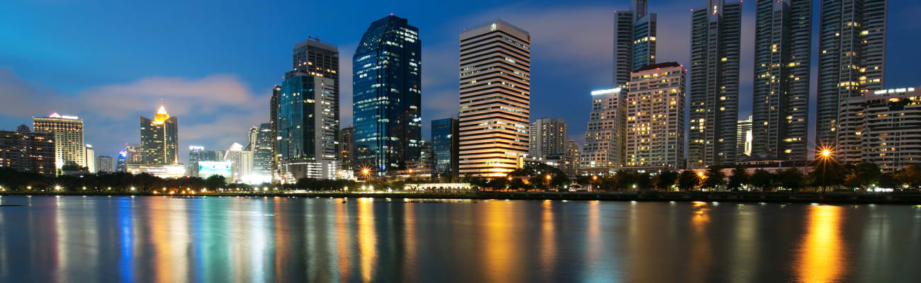 singapore-cityscape-at-night-A