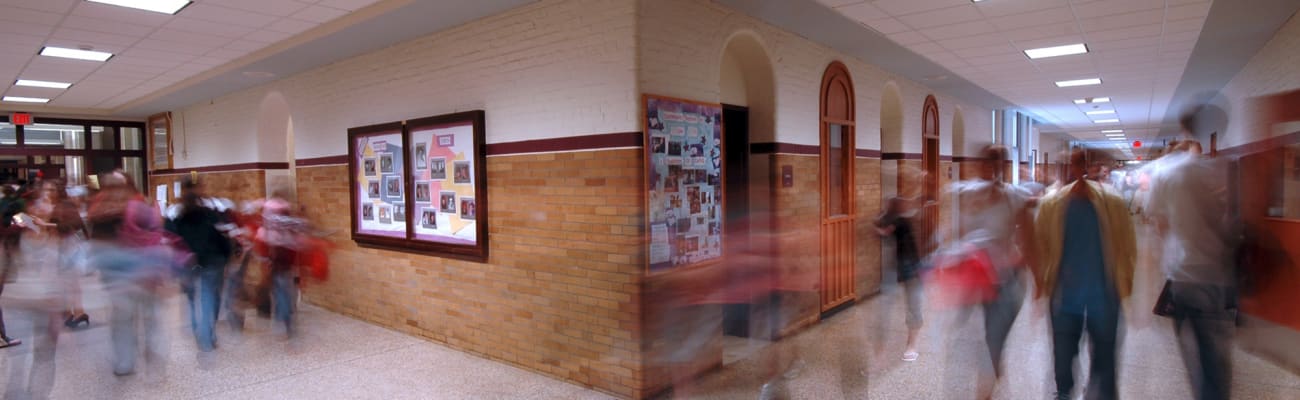 carrier-school-kids-in-hallway
