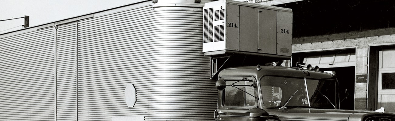 carrier-1950-vintage-refrigerated-trailer_c