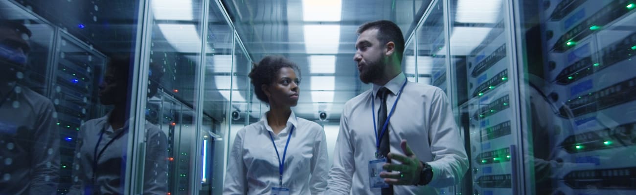 data-center-professional-woman-man-talking_h