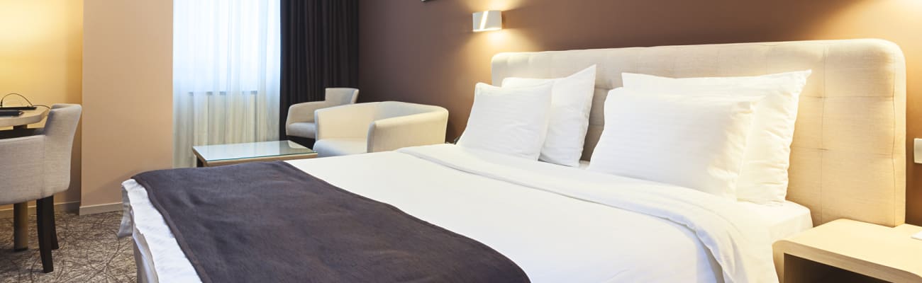 hotel-room-luxury_h
