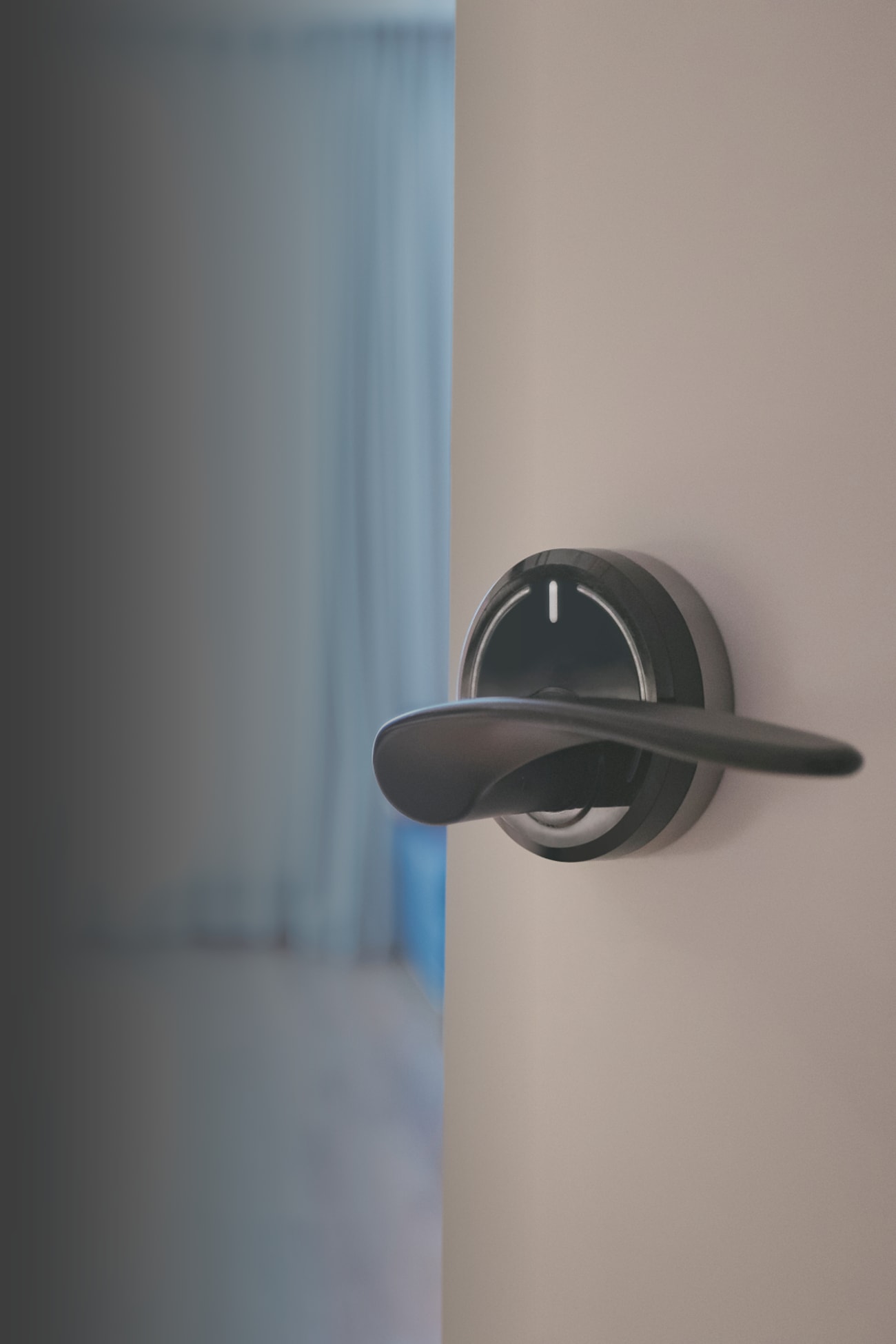 Locks_-_Serene_Room_Door_Open_-_Mobile_v._1000x1500px