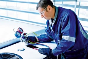 service-man-checking-fuel service-man-checking-fuel