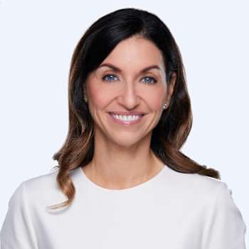 Nadia-Villeneuve-1x1_2025