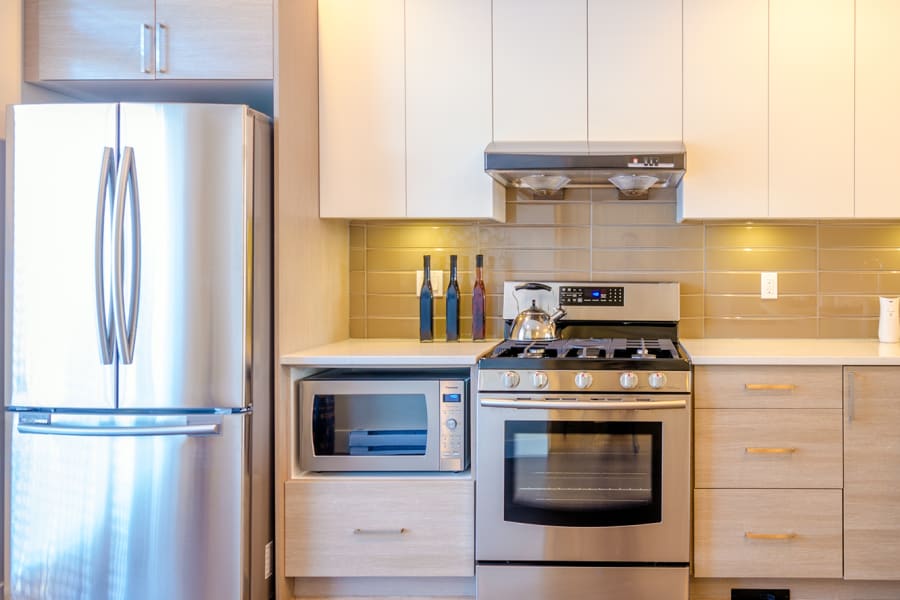 kitchen-white-cabinets-3x2 kitchen-white-cabinets-3x2