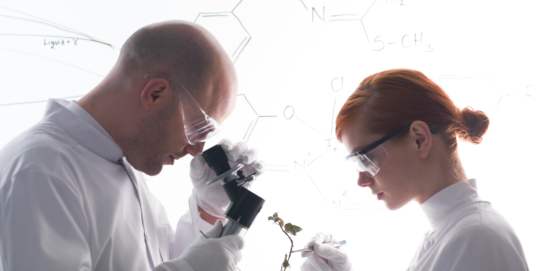 Solutions-Industry-Solutions-Life-Sciences-16X9