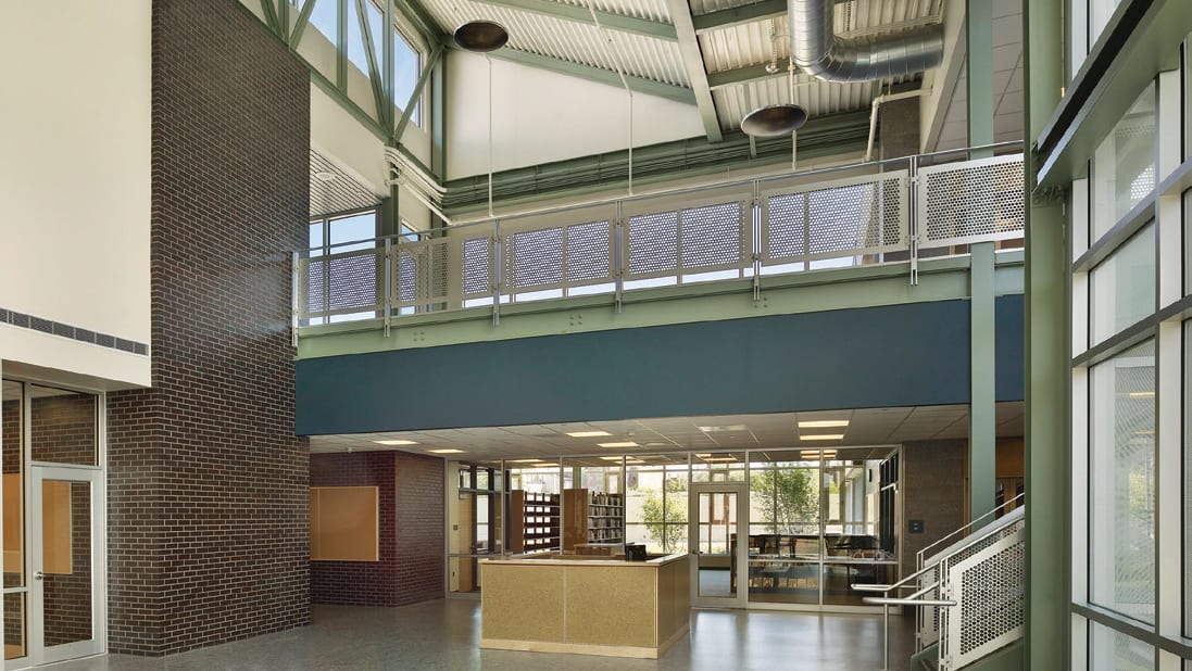carrier-kensington-high-school-interior-sm