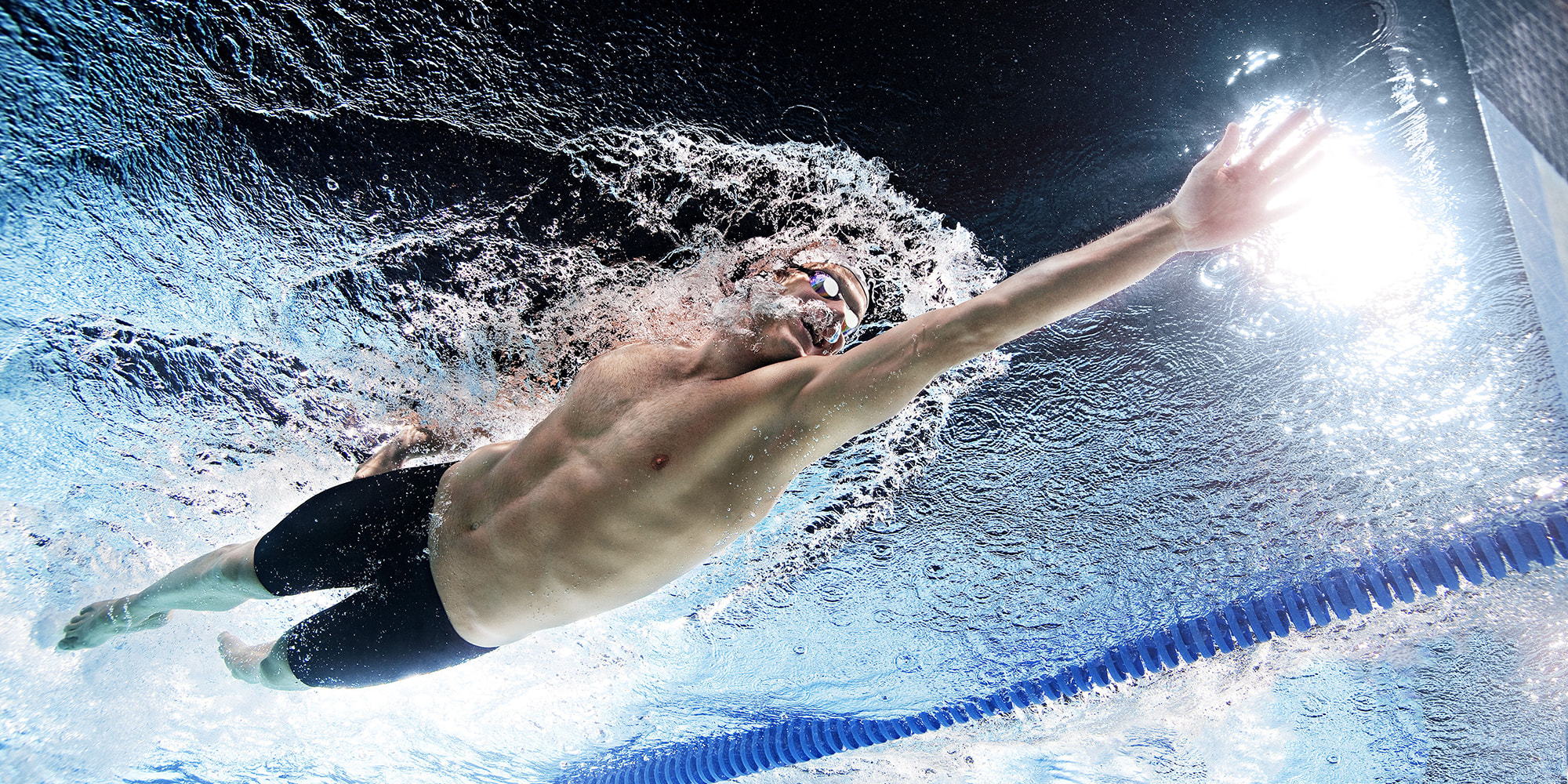 carrier-keeps-olympic-swimmers-warm