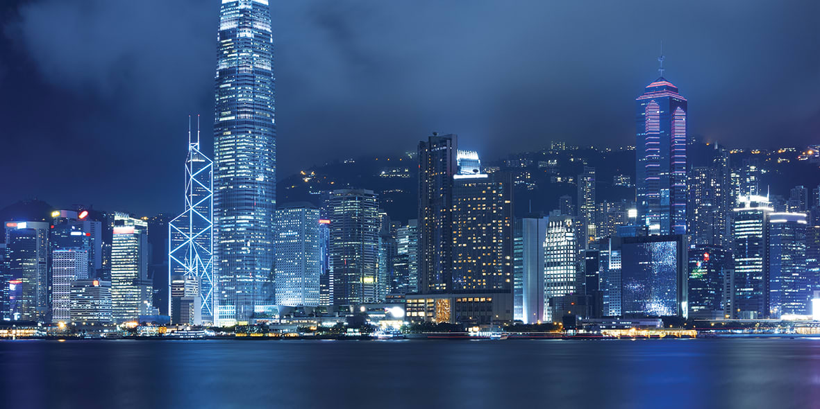 carrier-city-at-night-blue_sq1