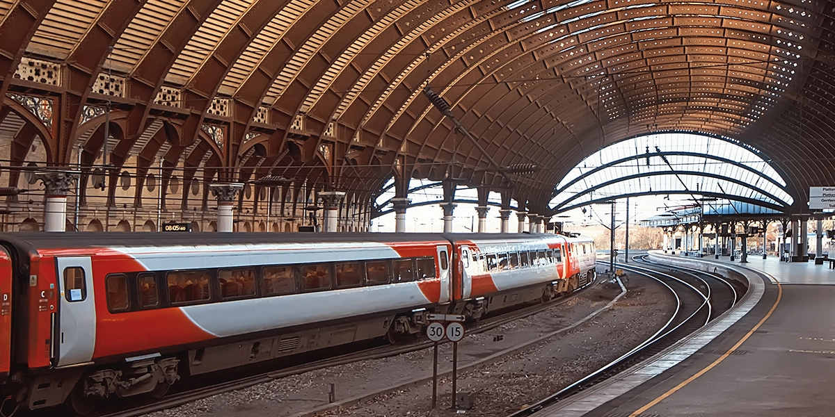 Storage-and-distribution_case-study_Train-depot_UK-banner