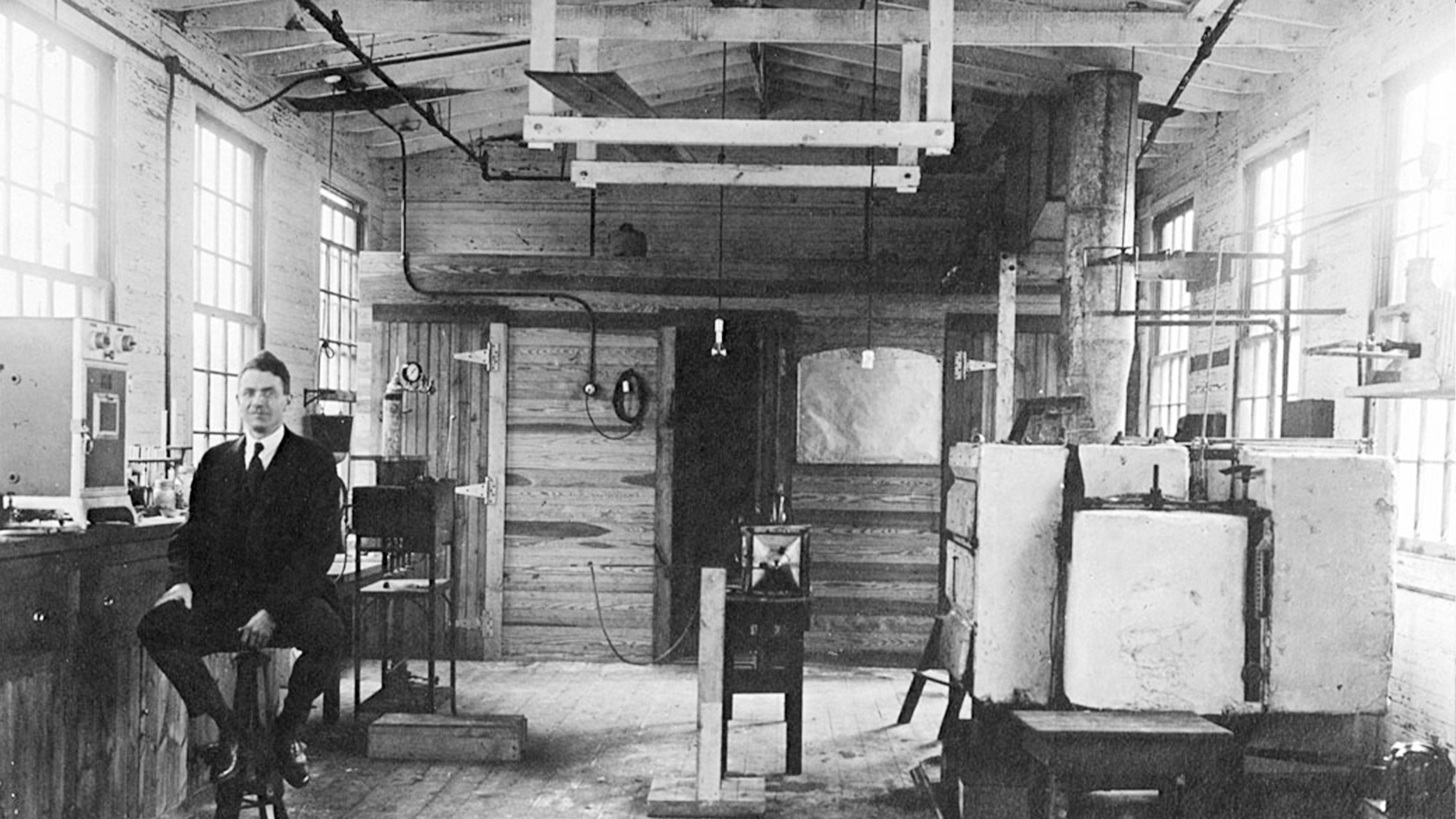 Newark_Research_Lab_16x9