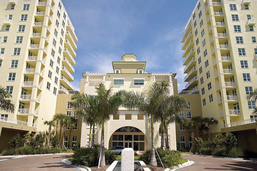 LenelS2-case-study-casa-costa-front-3x2