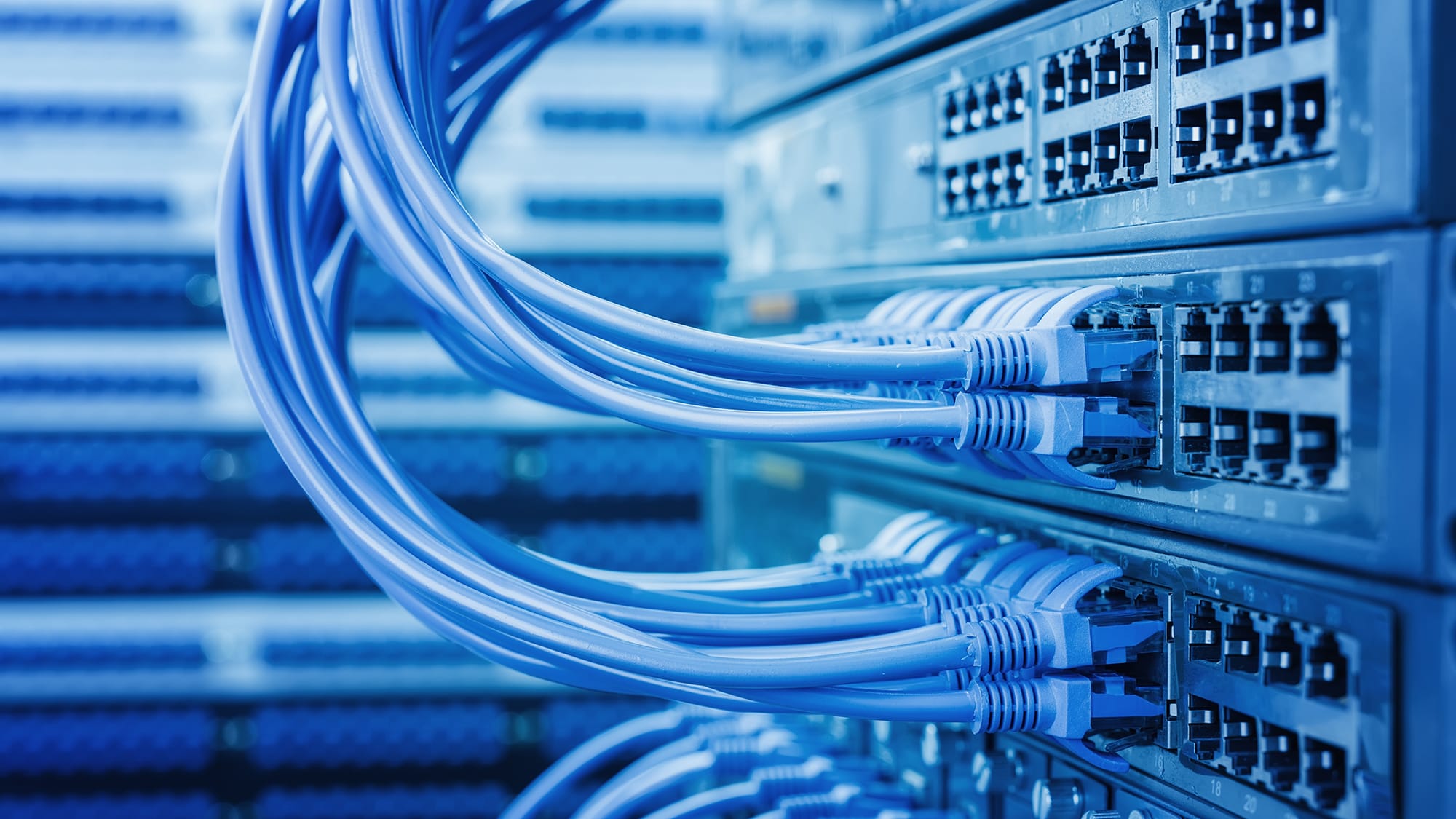 carrier-network-server-with-ethernet-cables