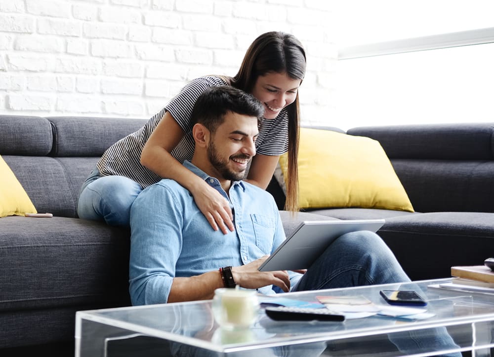 couple-enjoying-advanced-humidity-control