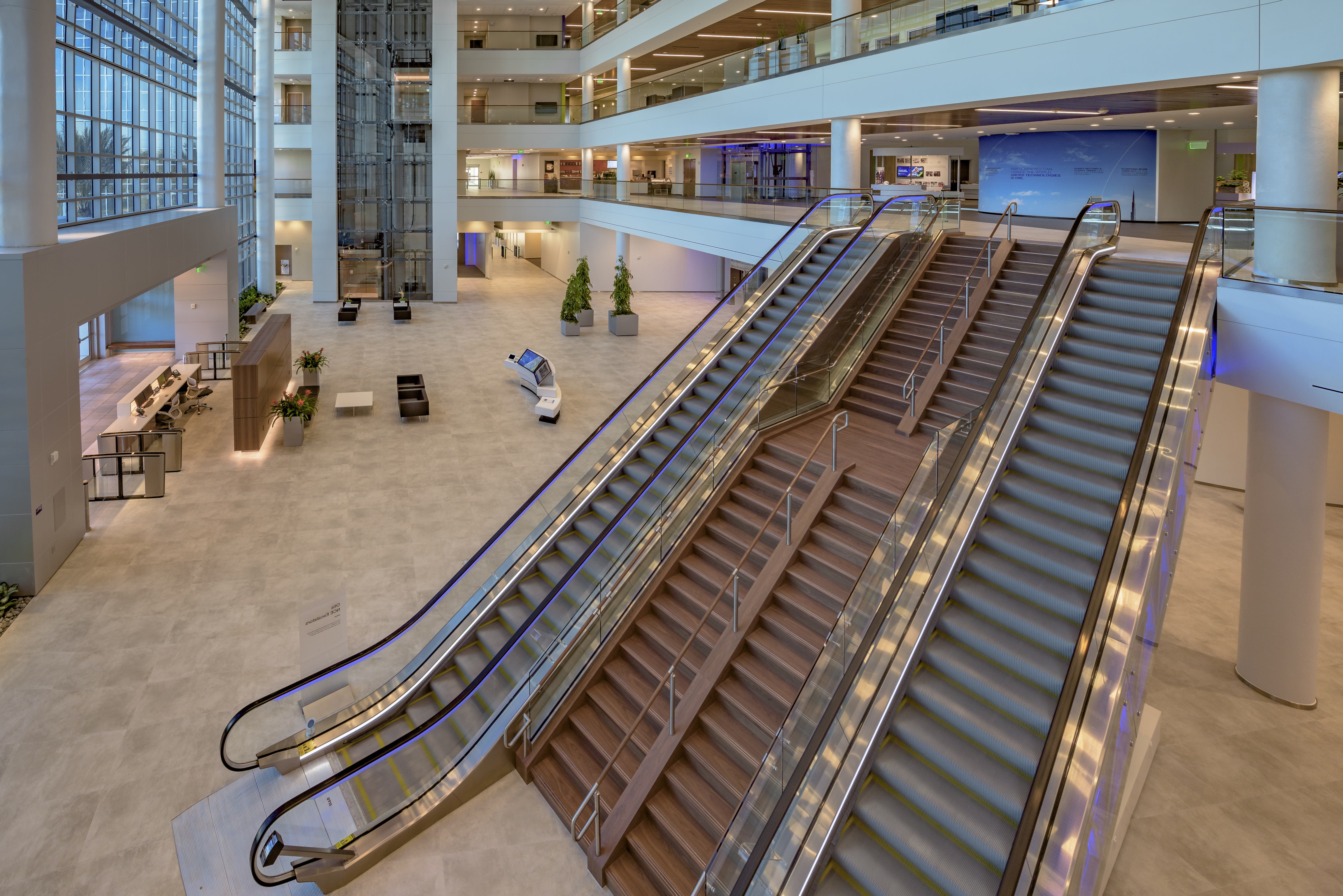 CIB-Intelligent-Solutions-Hero-0221