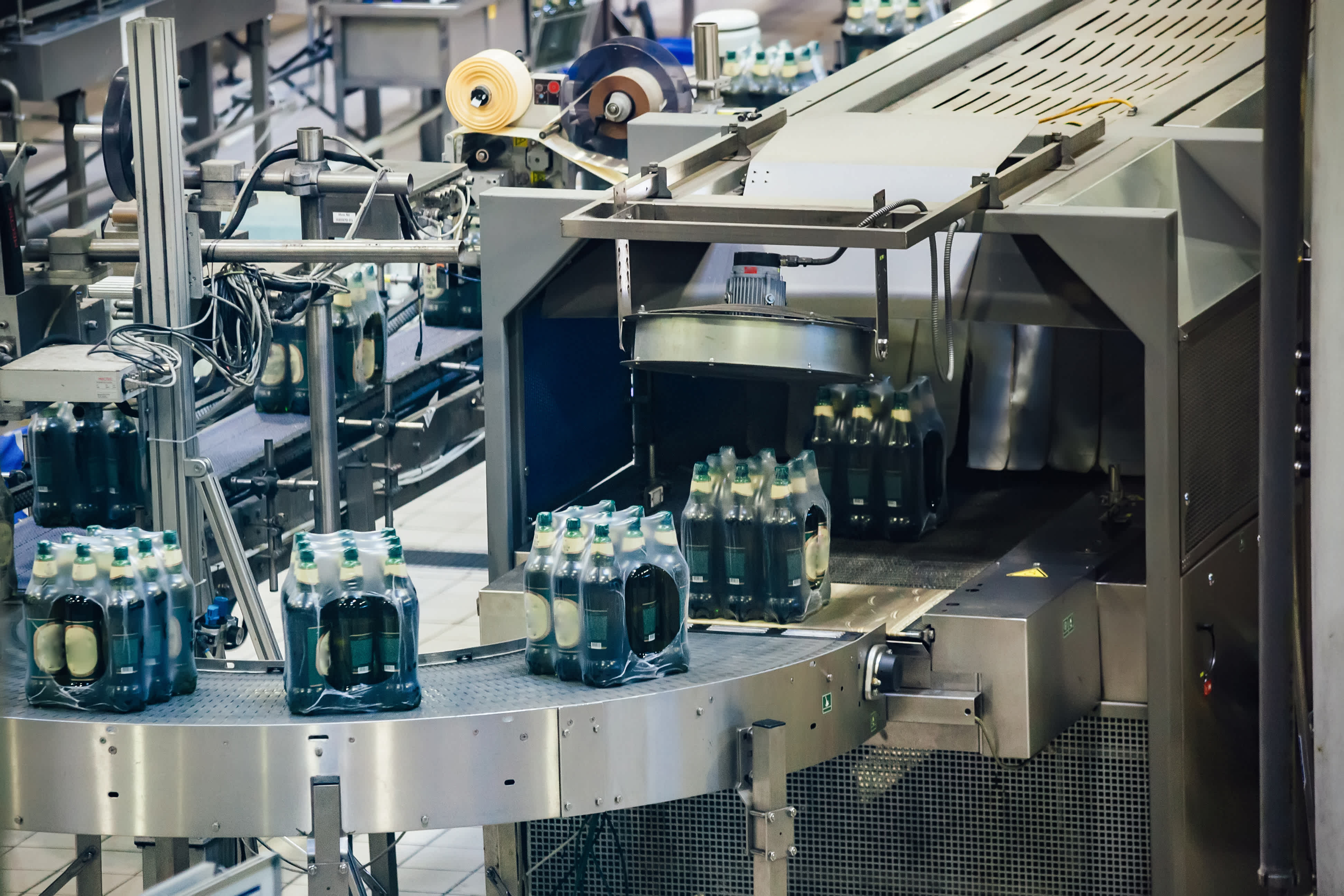 Drink_and_Dairy_Carrier_Rental_1