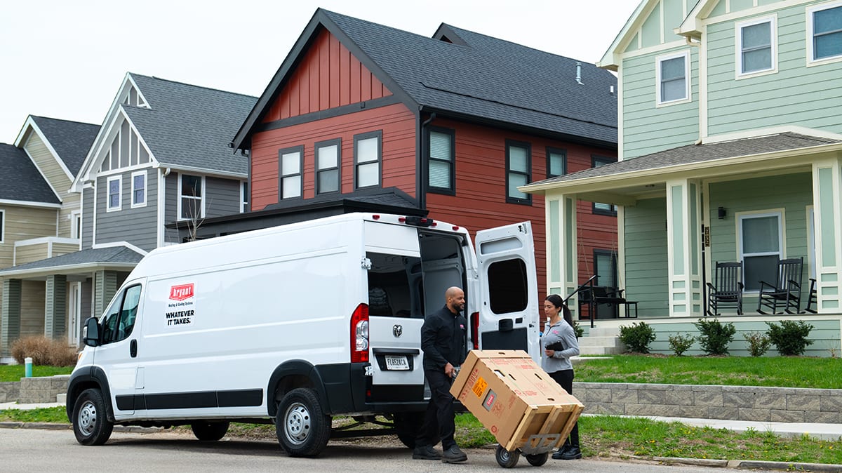bryant-dealer-arrives-at-home-to-install-intelisense-system