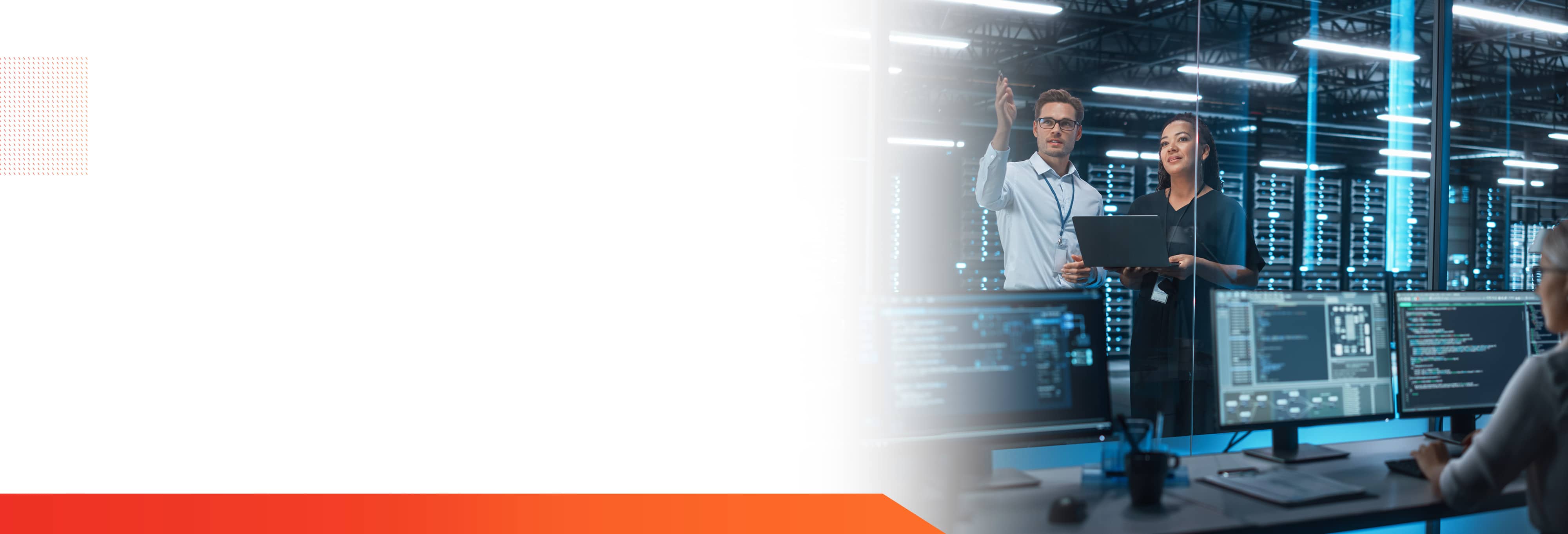 people-working-in-data-center-2000x400