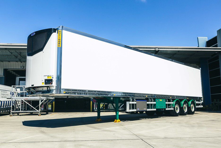 carrier-transicold-Vector-eCool-on-trailer