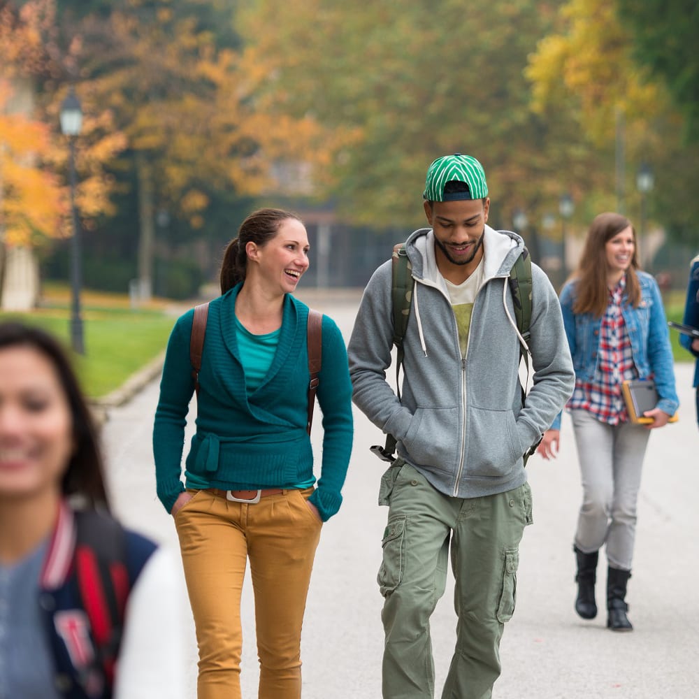 safe-college-campus-1x1