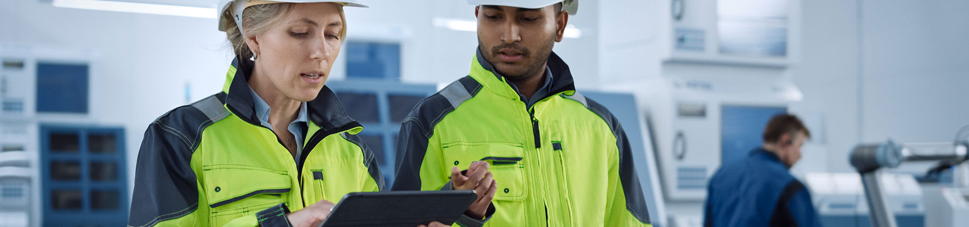 digitally-transform-your-manufacturing-plant-operations-rem-banner