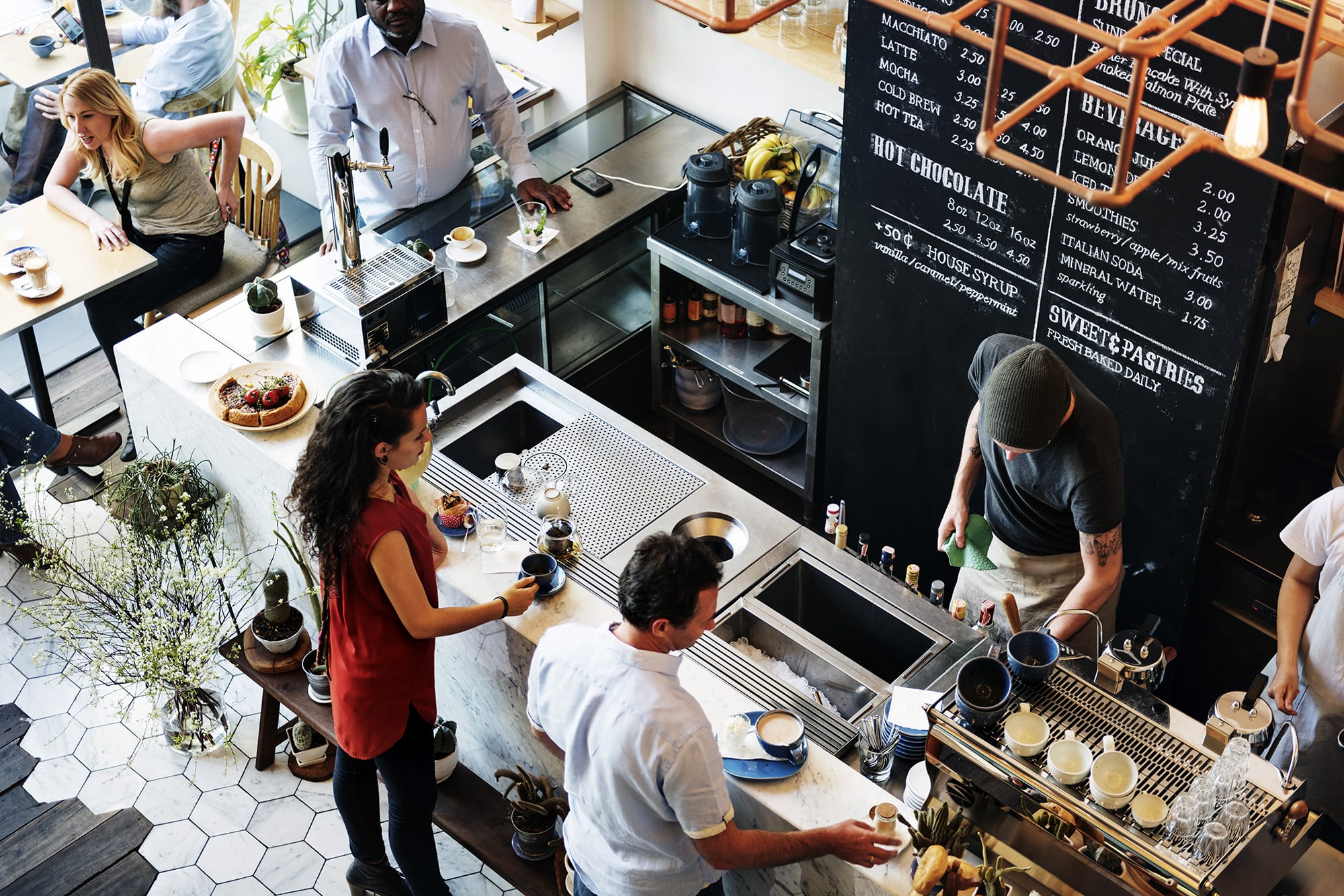 people-at-restaurant-counter-3x2
