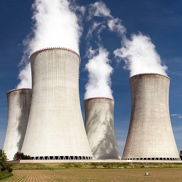 nuclear-power-plant-and-cooling-towers-sq