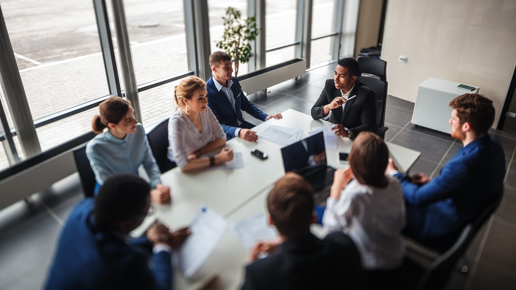 joined-circle-blue-16x9