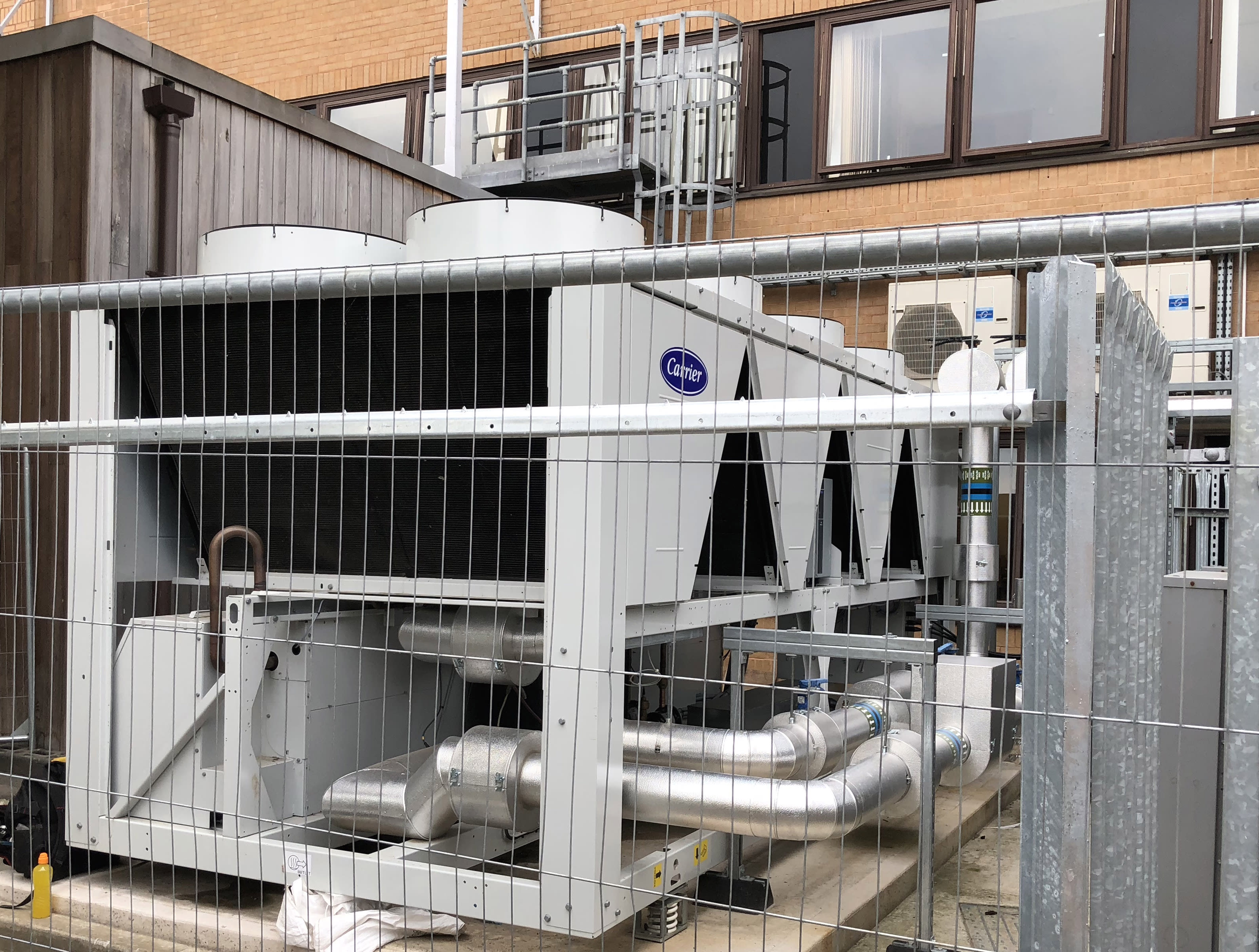 carrier-case-study-weston-general-hospital-installation-1