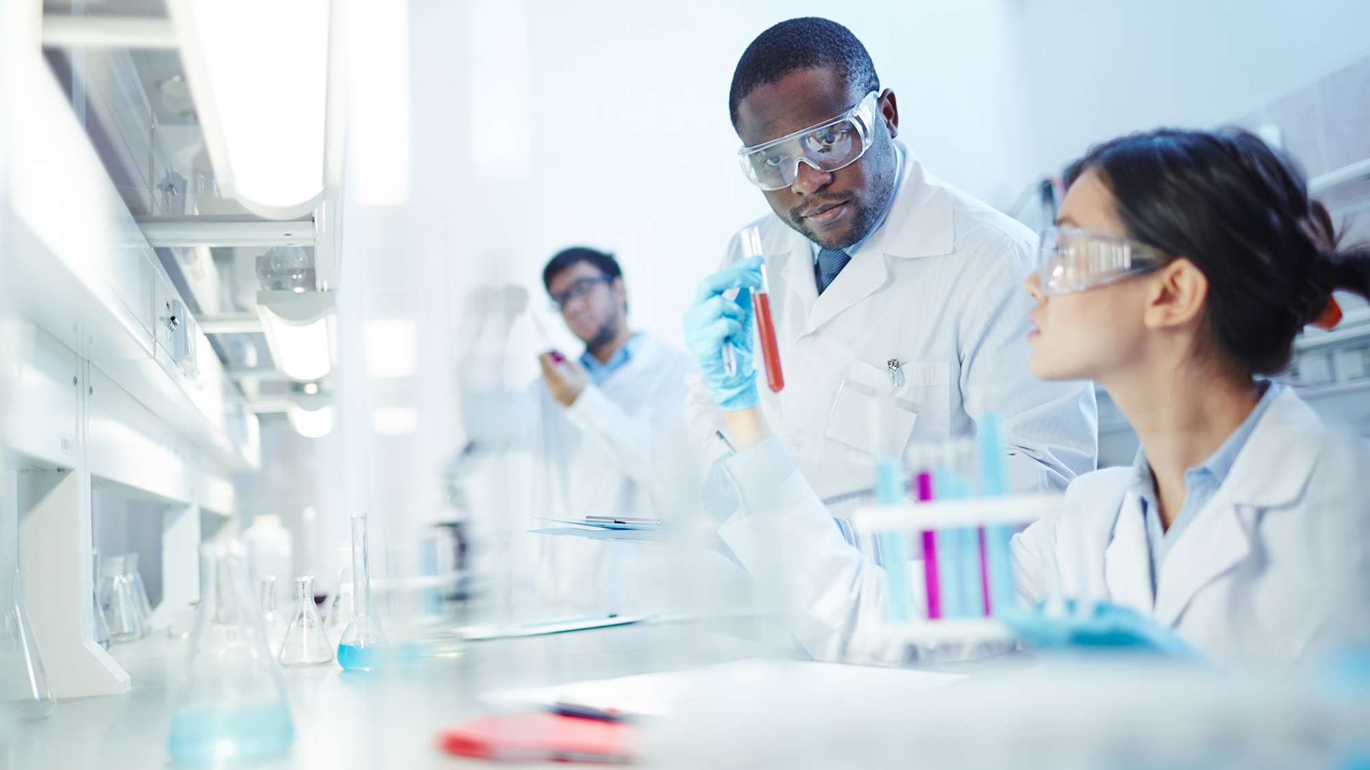 life-sciences-card-16x9