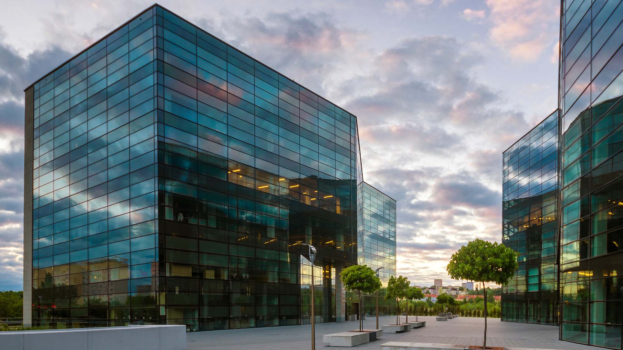 exterior-commercial-building-at-dusk-16x9