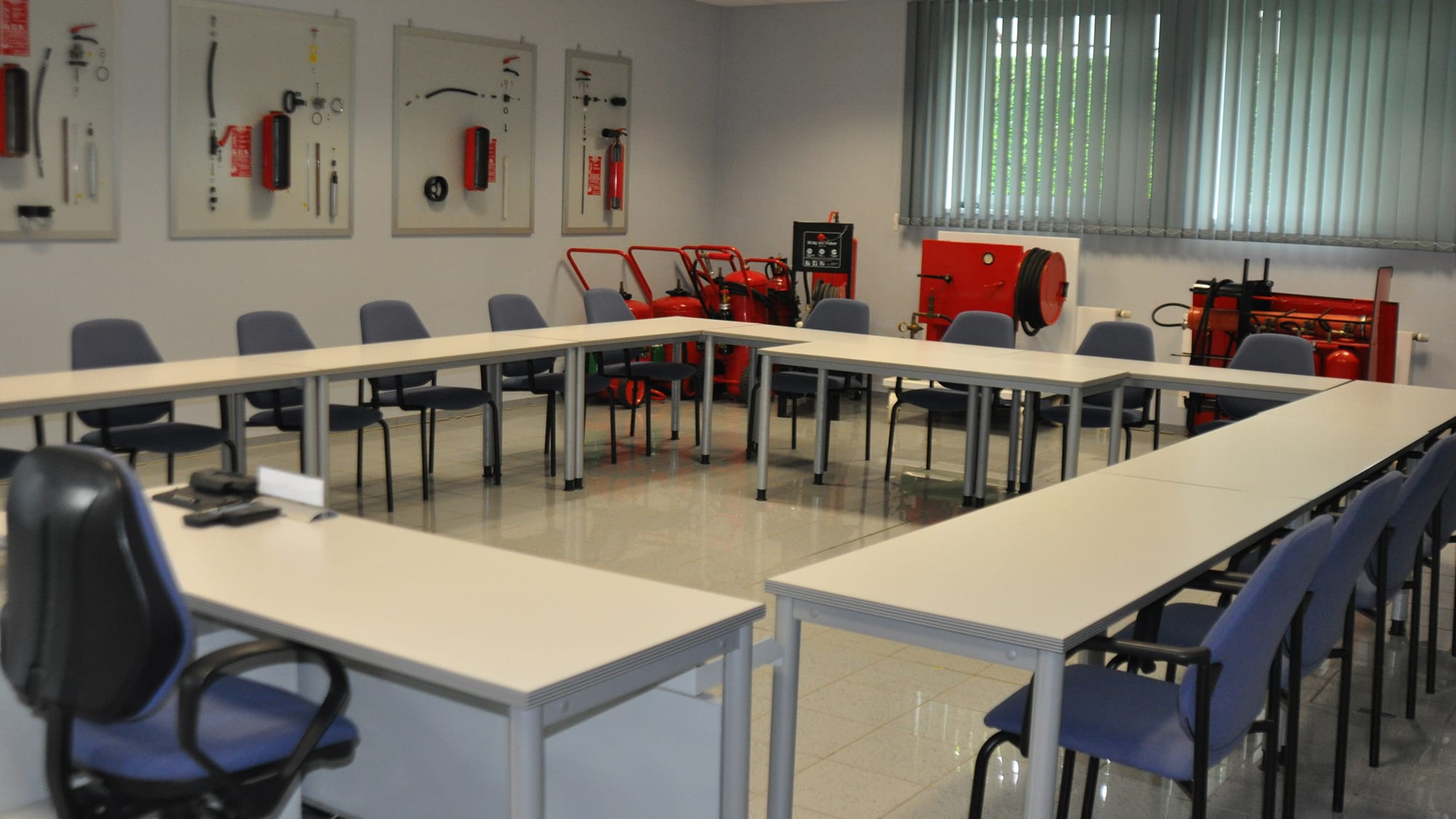 schulungsraum-f2 schulungsraum-f2
