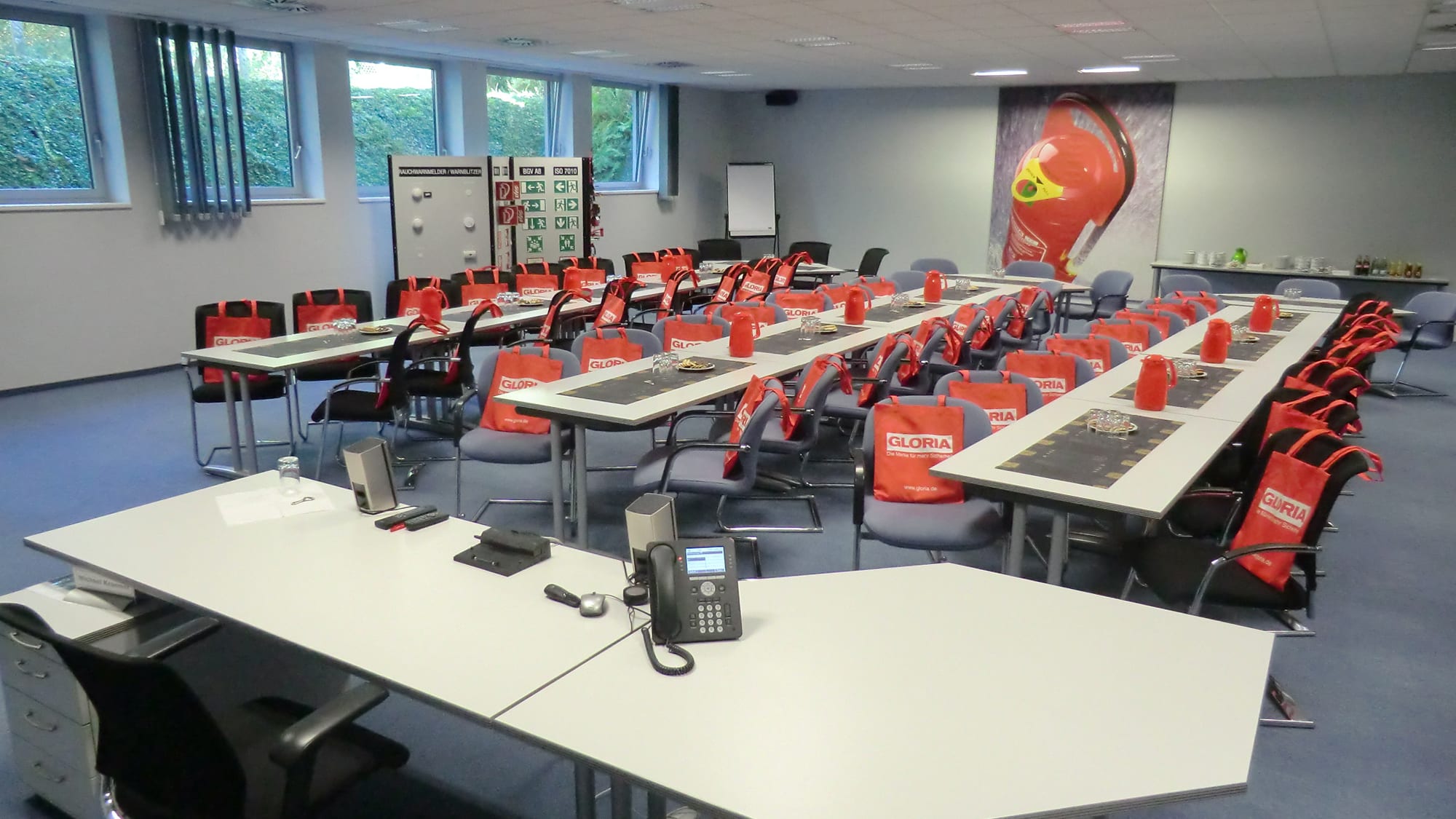 schulungsraum-f6 schulungsraum-f6