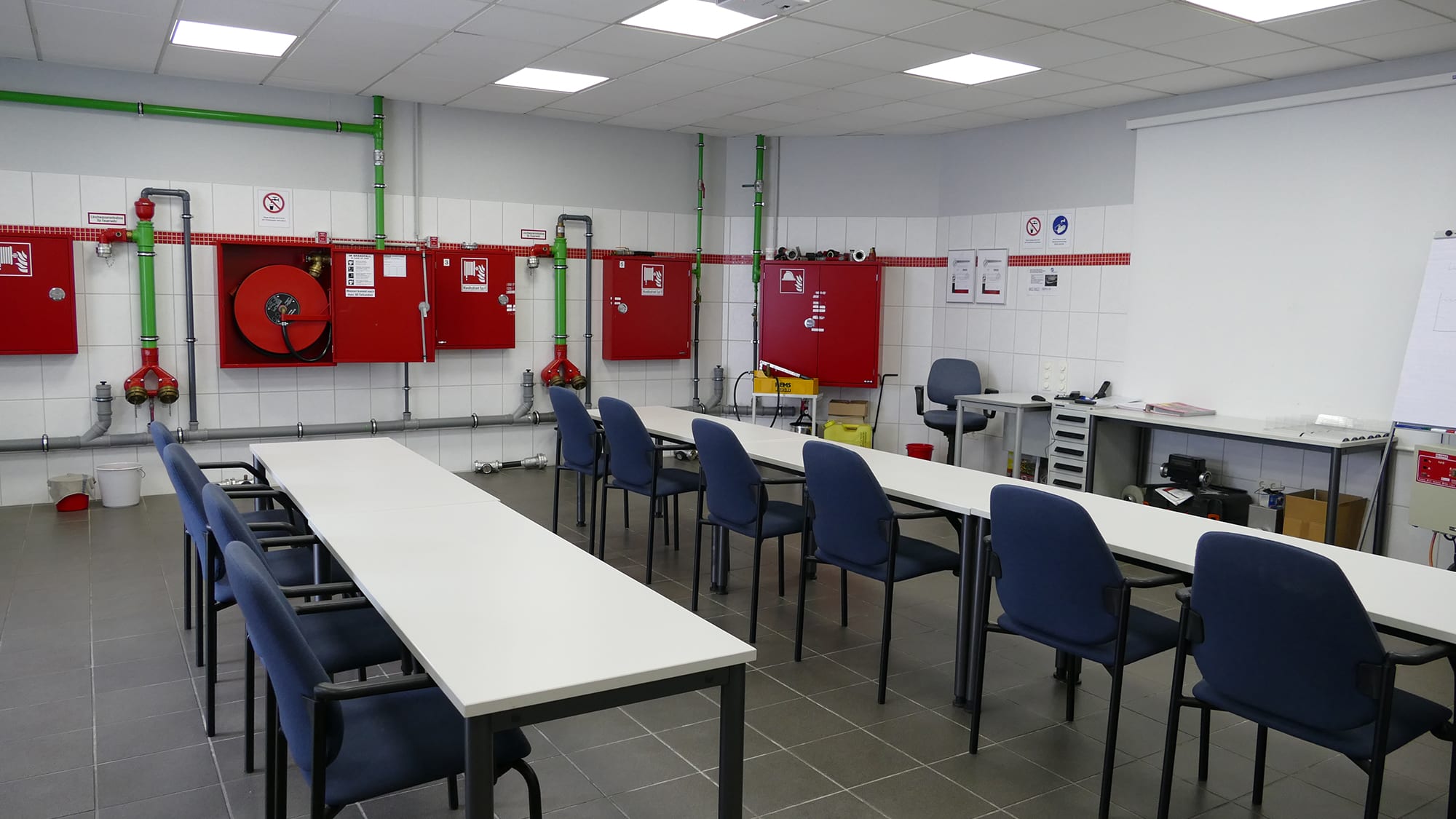 schulungsraum-loeschwassertechnik schulungsraum-loeschwassertechnik