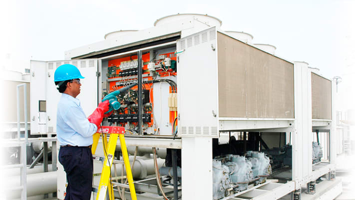 carrier-service-technician-chiller-panel-open