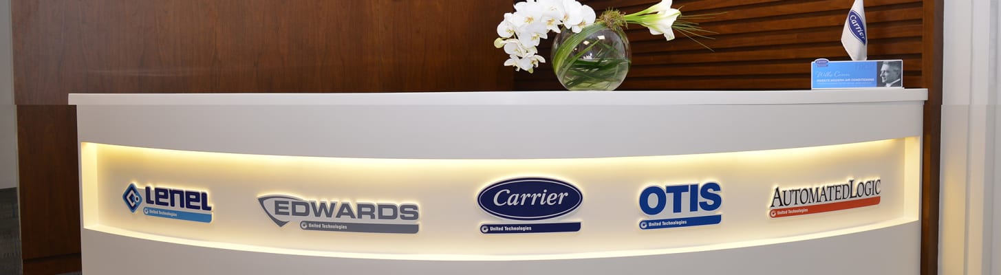 utc-reception-desk_c