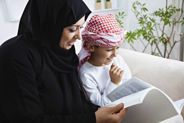 woman-reading-to-boy