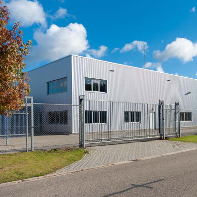 industrial-building-exterior_sq