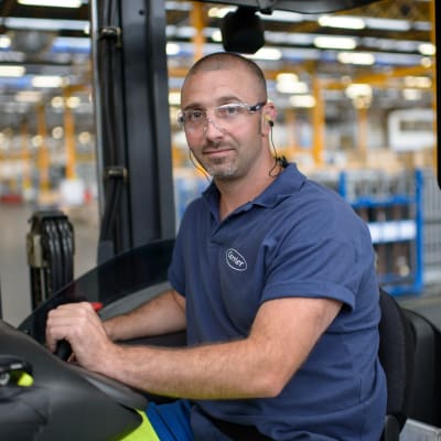 carrier-careers-forklifting