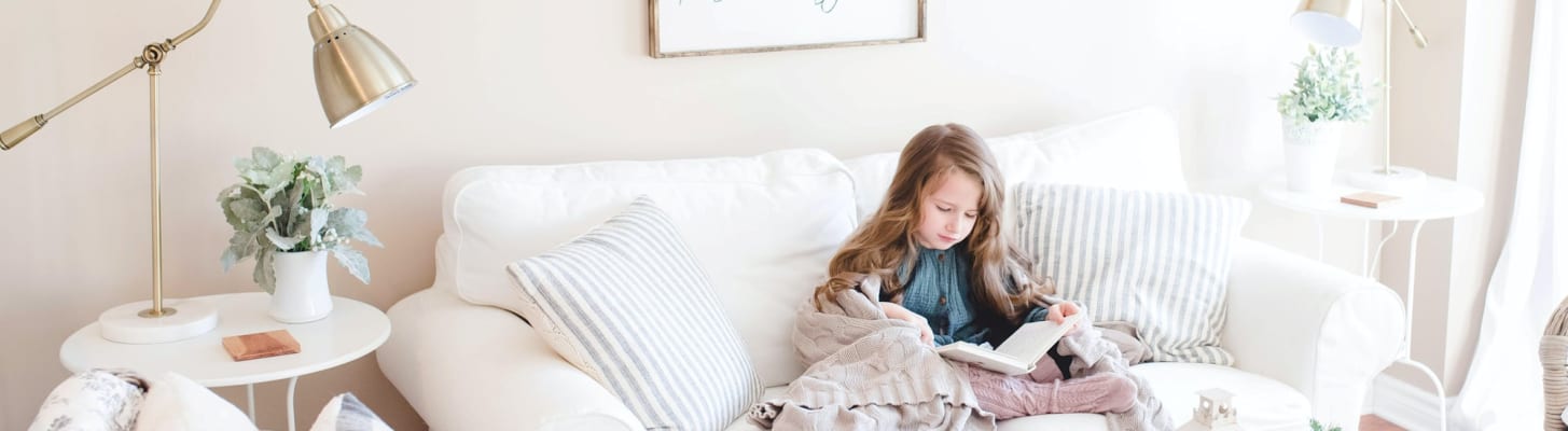 girl-on-sofa_h
